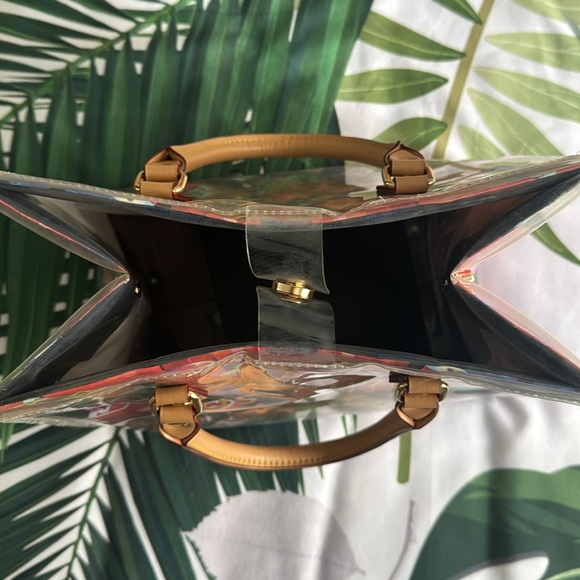 PVC Bag - Picture 3 of 4